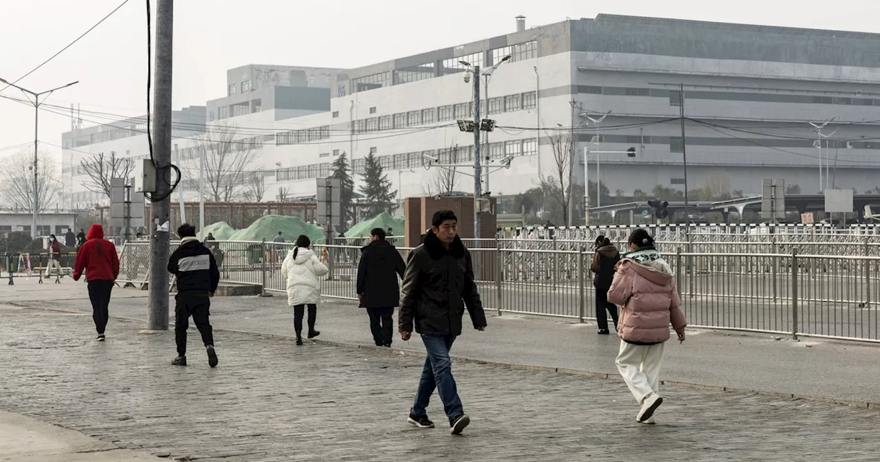 Four Foxconn Employees Detained in China Under 'Strange' Circumstances