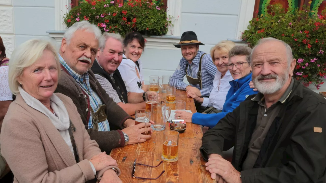 Maria Anzbacher feierten Oktoberfest