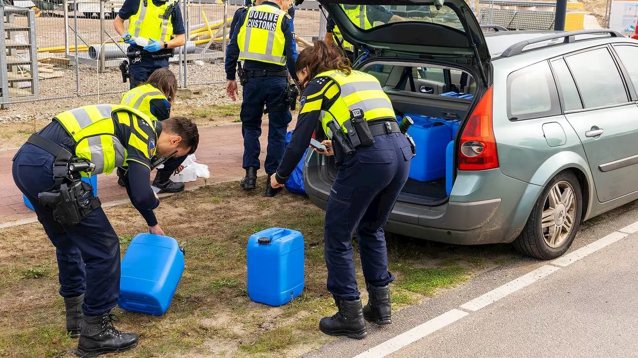 200 lachgasflessen en elf voertuigen in beslag genomen bij controle