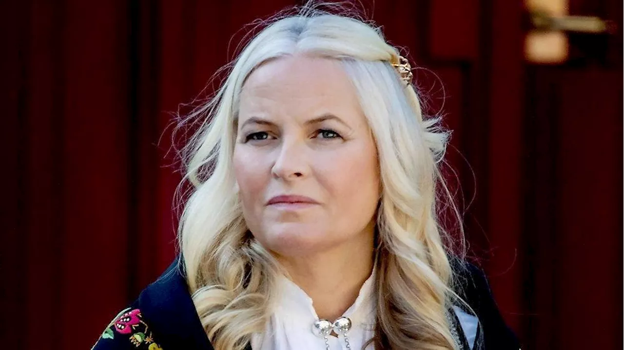 Kronprinzessin Mette-Marit wird wieder wegen ihrer Lungenkrankheit behandelt