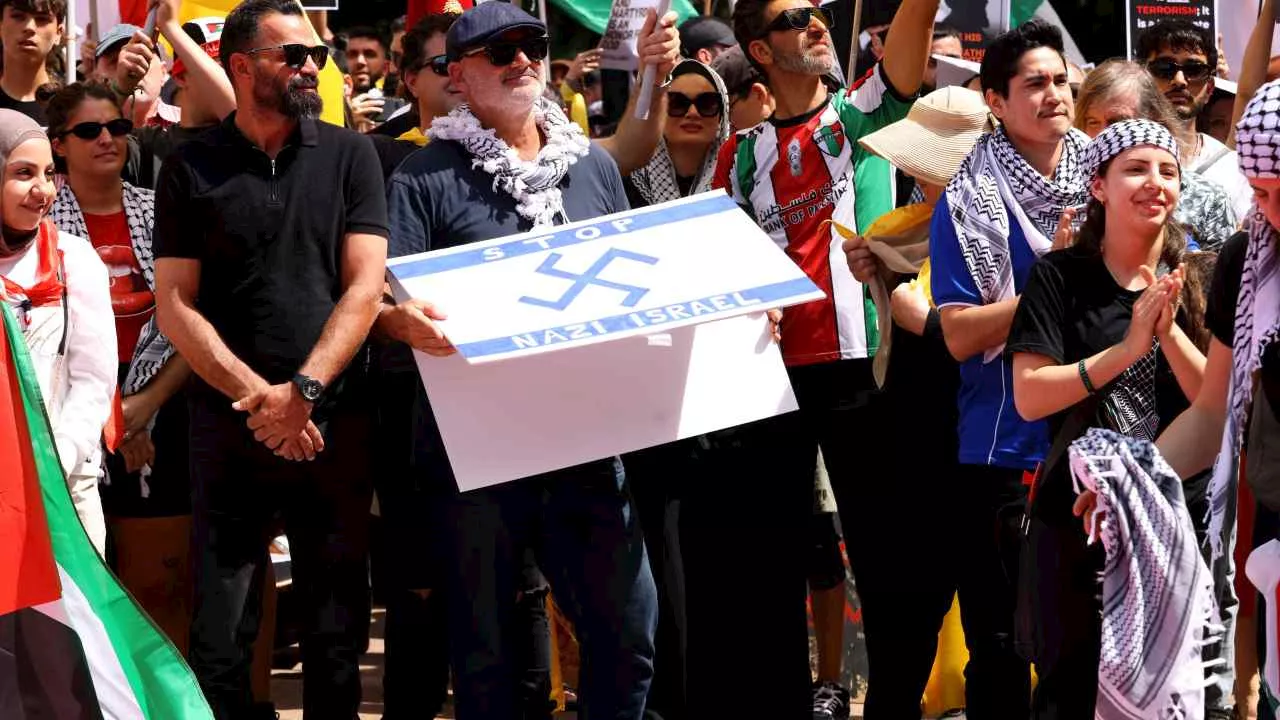 Restaurateur Apologizes for Displaying Swastika at Pro-Palestine Protest