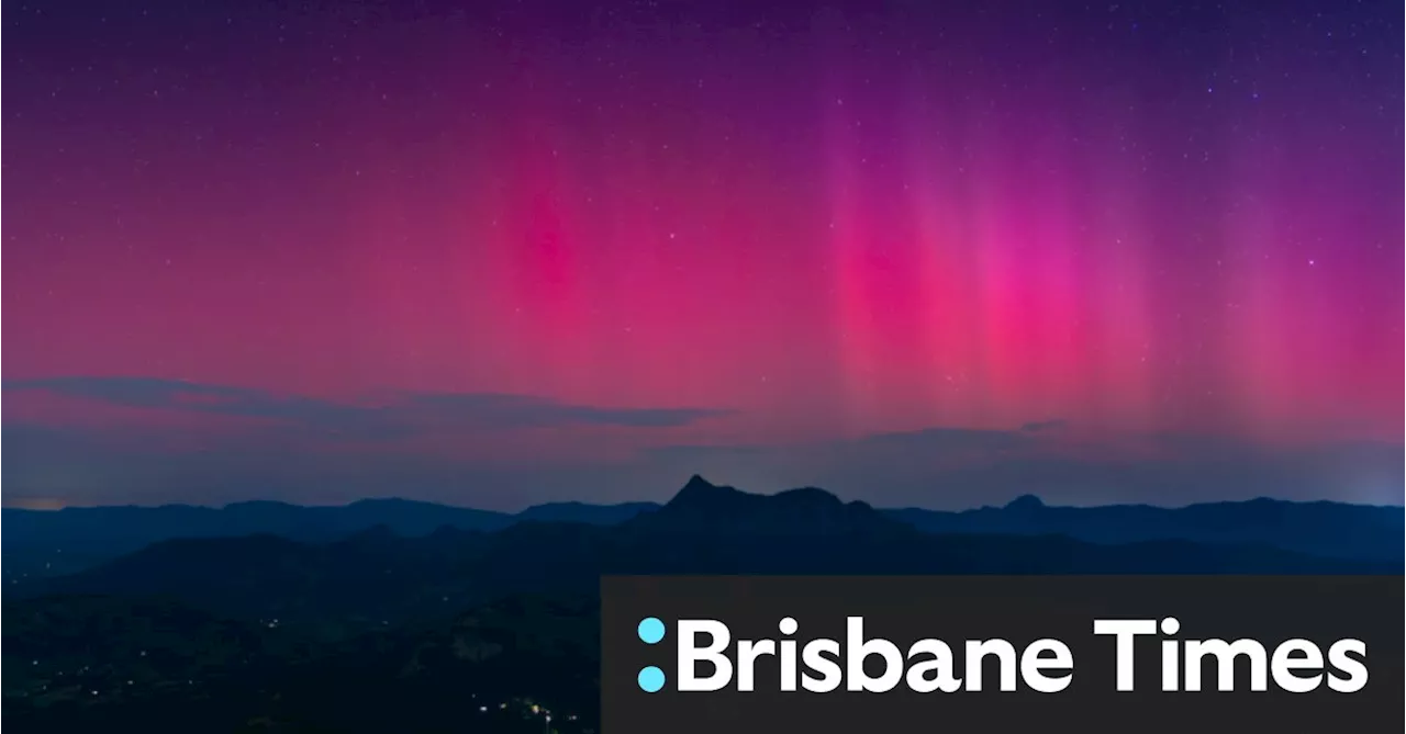 Spectacular Aurora Australis paints Australian skies as far north as Queensland