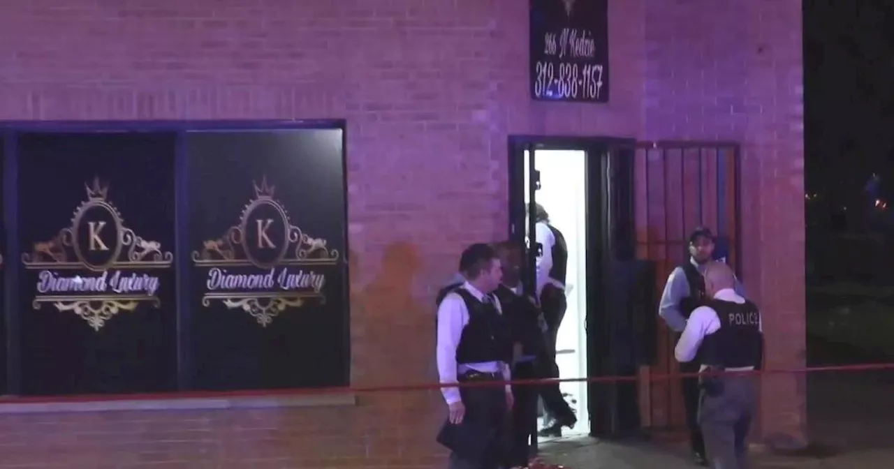 1 woman killed, 2 others hurt in East Garfield Park shooting