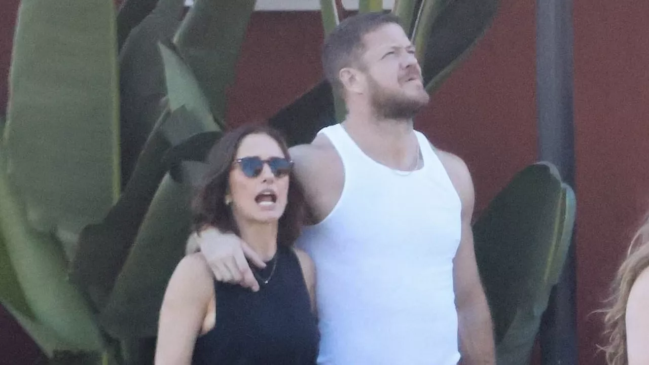 Imagine Dragons hunk Dan Reynolds shows off buff arms with Minka Kelly