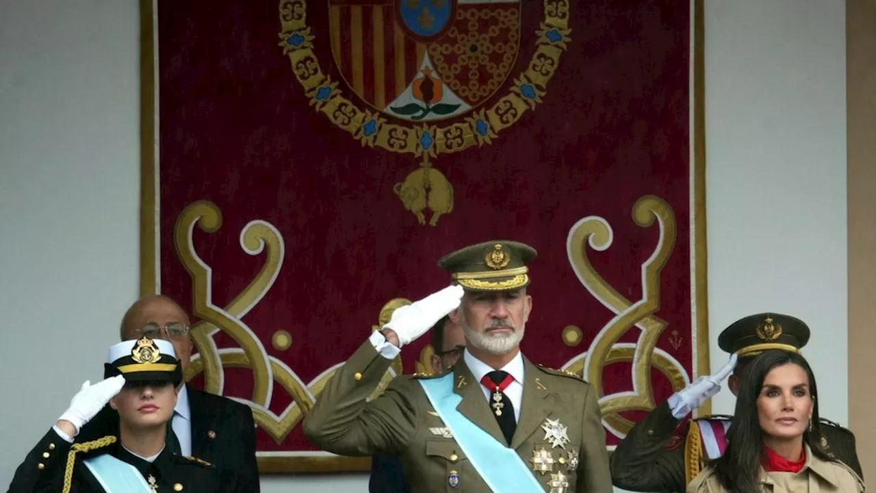 Prinzessin Leonor und König Felipe VI. feiern spanischen Nationalfeiertag trotz Schlechtwetter