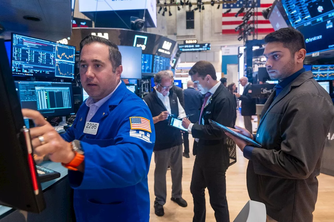 Wall Street termine en hausse, record pour le Dow Jones et le S&P 500