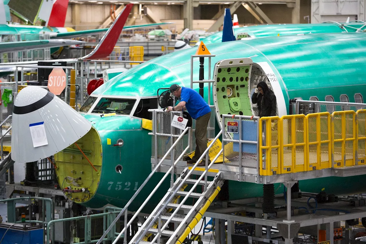 Boeing annonce des licenciements massifs et un report des livraisons du 777X