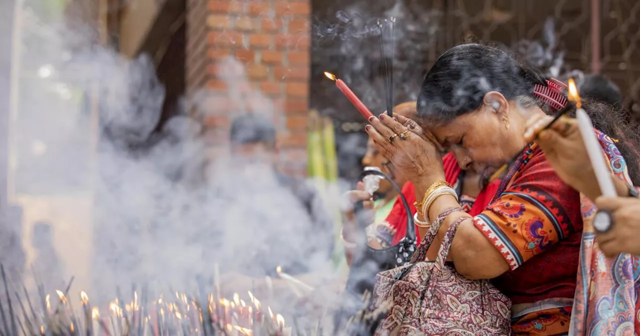 Hindu festival in Bangladesh under tight security following attacks