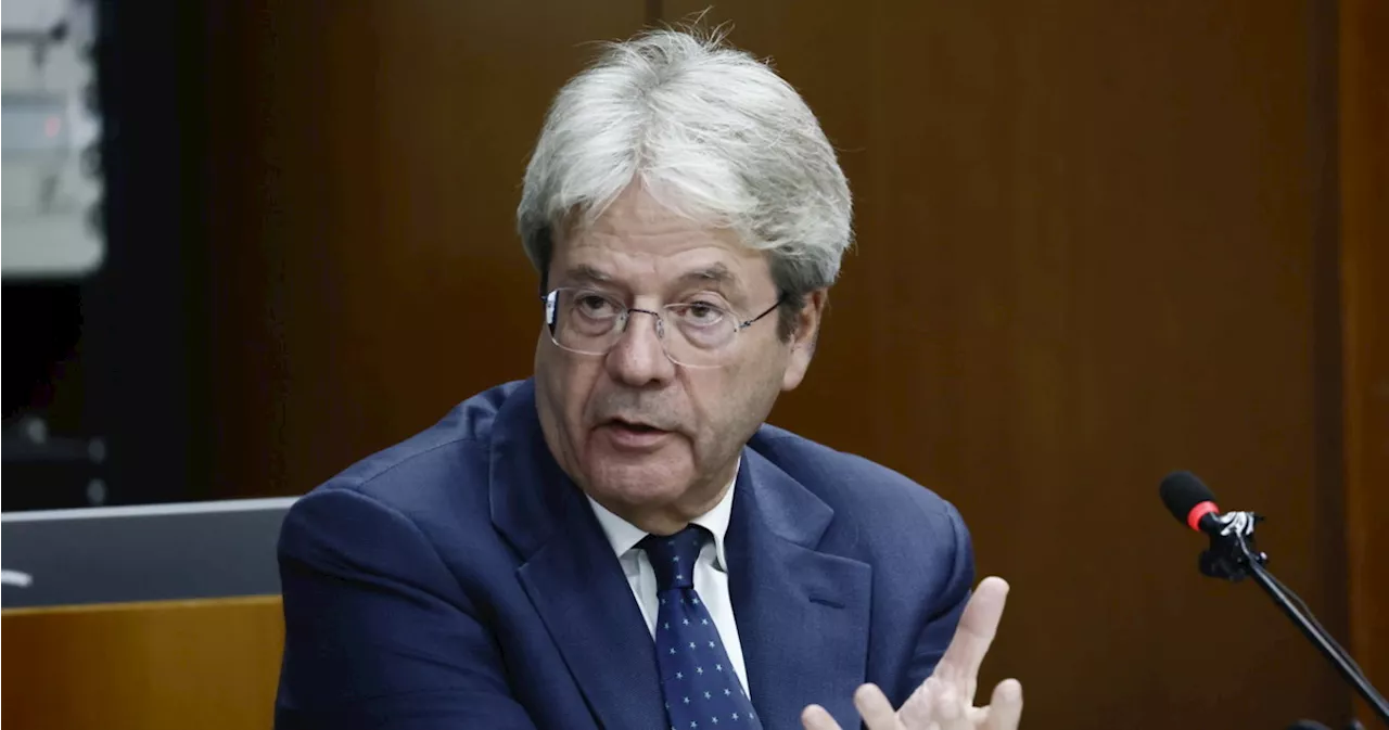 Paolo Gentiloni, bordata a Schlein: &#034;Il centrosinistra non è competitivo per governare&#034;