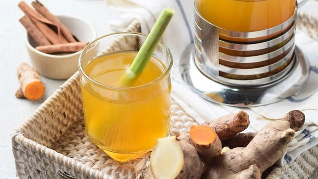 Resep Mudah Membuat Jamu Kunyit Rebus, Enak dan Penuh Manfaat