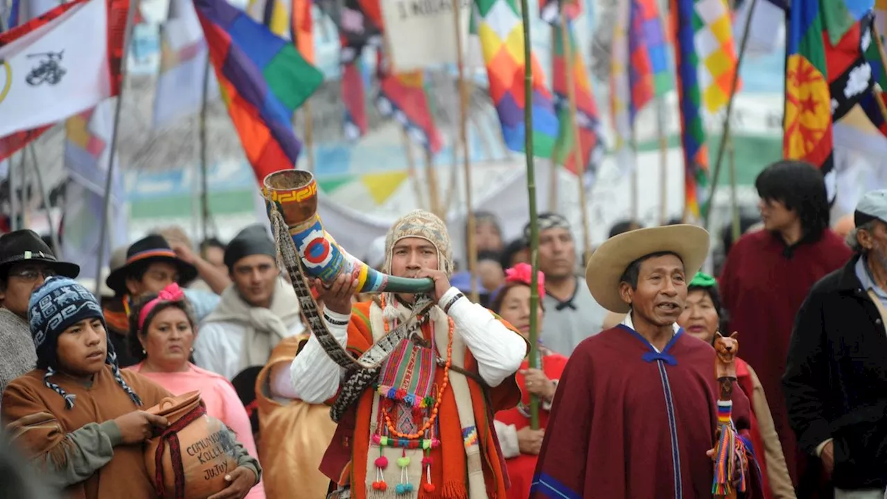 Polémico posteo del Gobierno por el Día de la Diversidad Cultural: 'Raza'