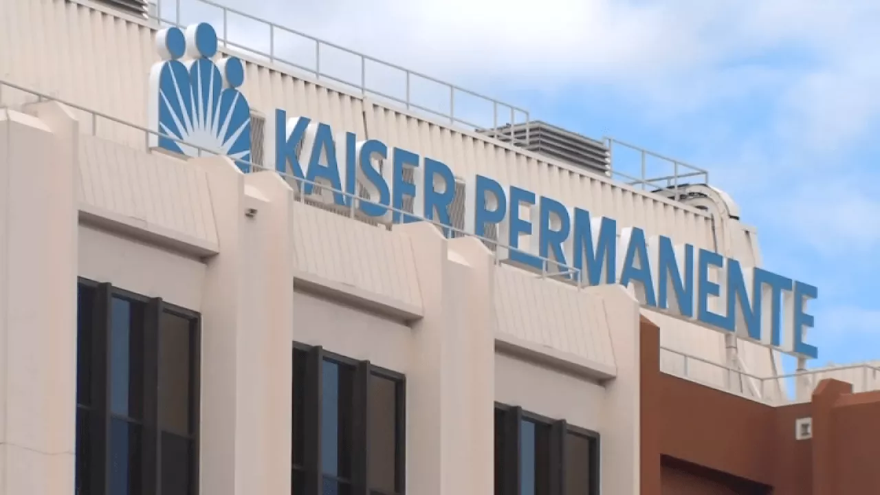 Kaiser Permanente mental health workers planning open-ended strike