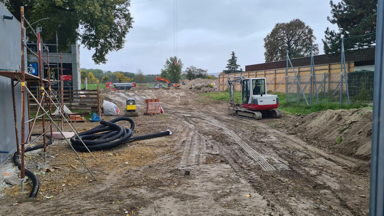 Kremser Badearena im Zeit- und Kostenplan