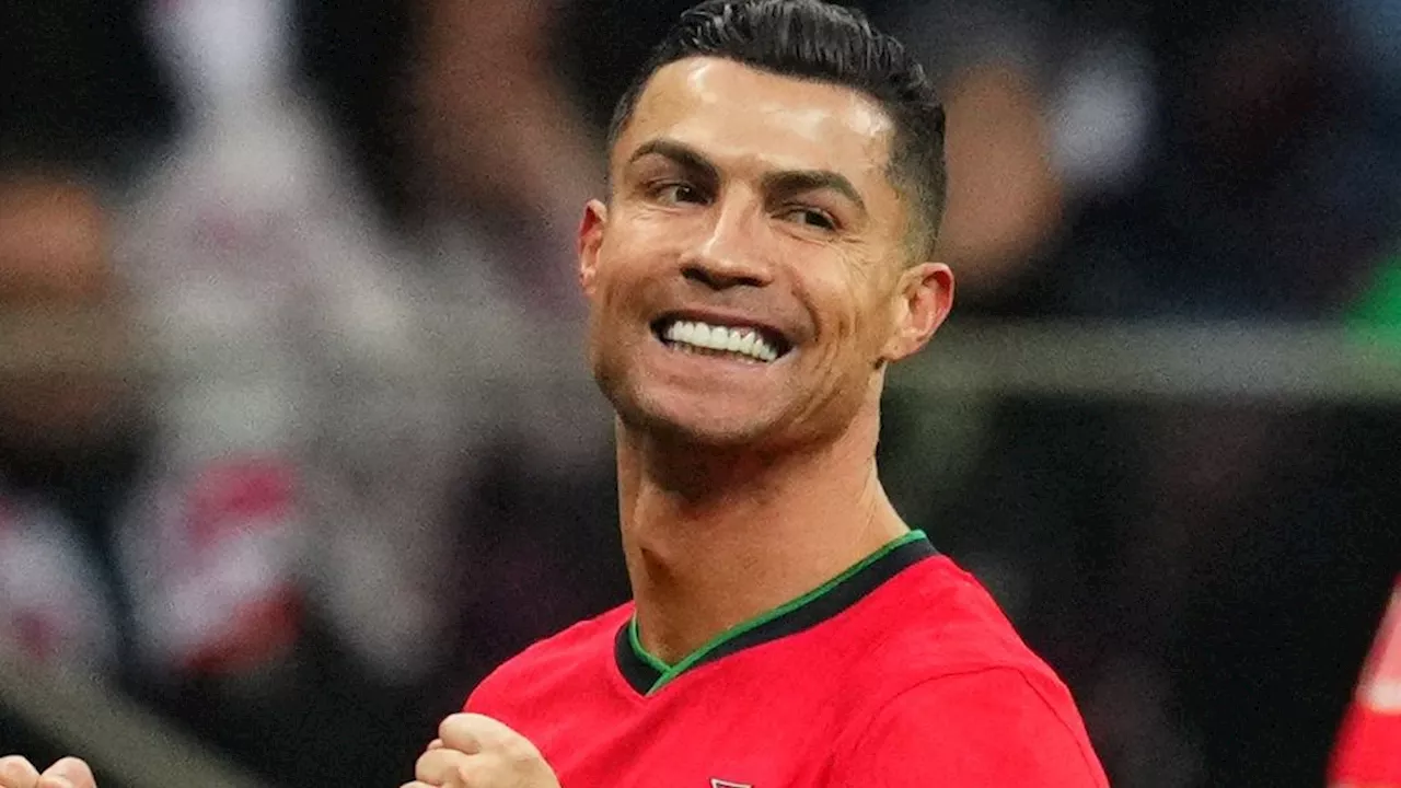 Portugal wint mede dankzij Ronaldo van Polen, Spanje moeizaam langs Denemarken