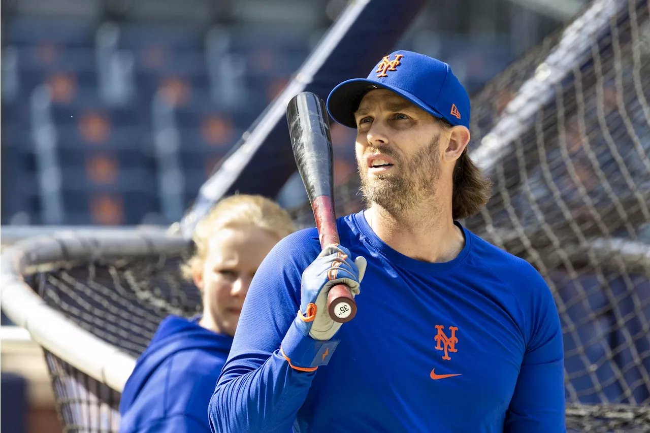 Jeff McNeil's potential return comes with big Mets roster question