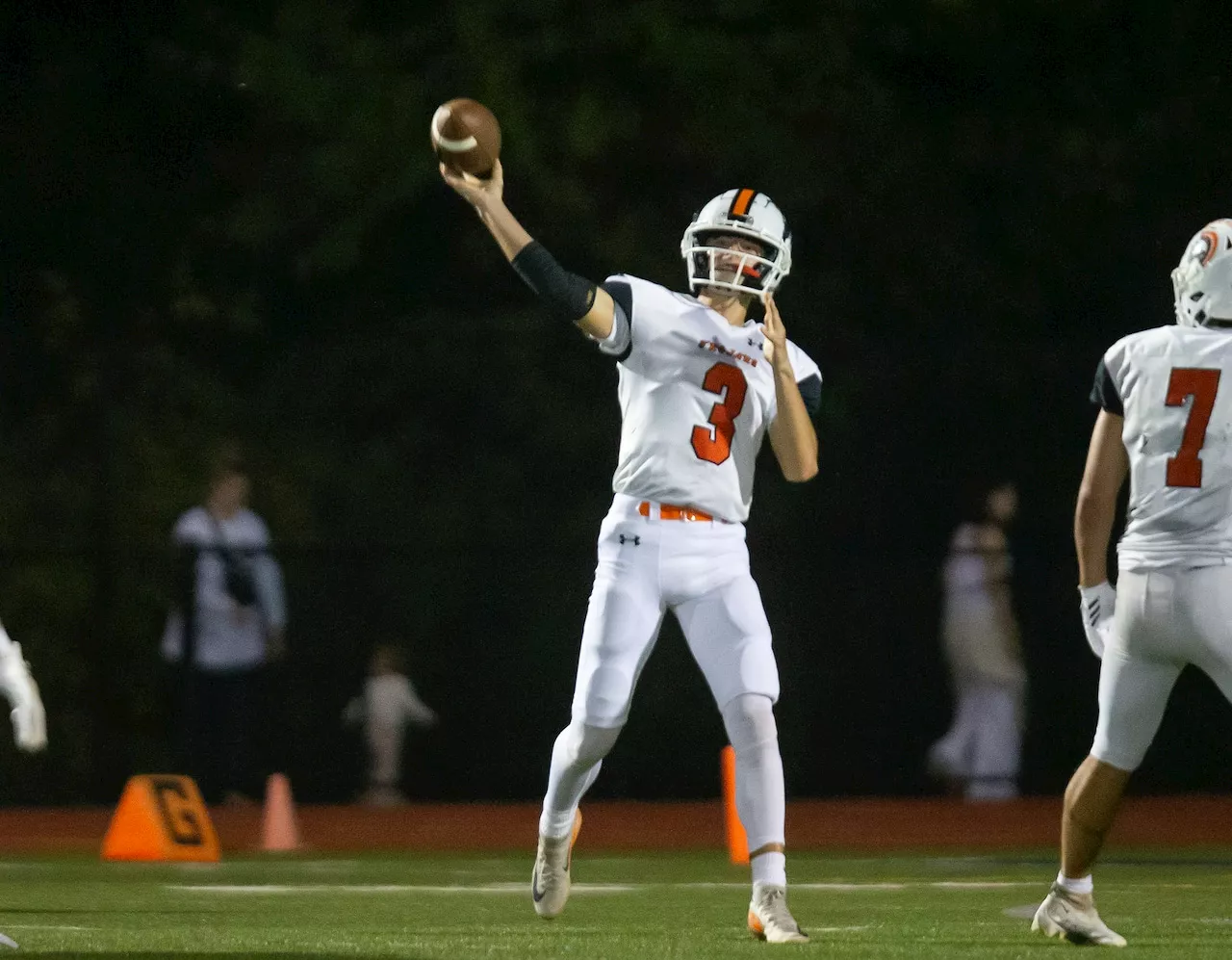 Aidan Bingaman throws for four touchdowns as Upper Dauphin downs Susquenita