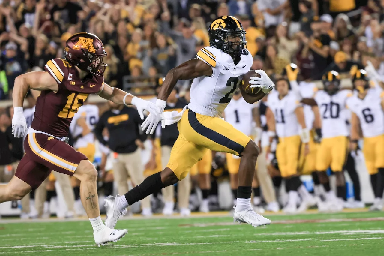 How to watch Iowa Hawkeyes vs. Washington football: Time, TV channel, FREE live streams