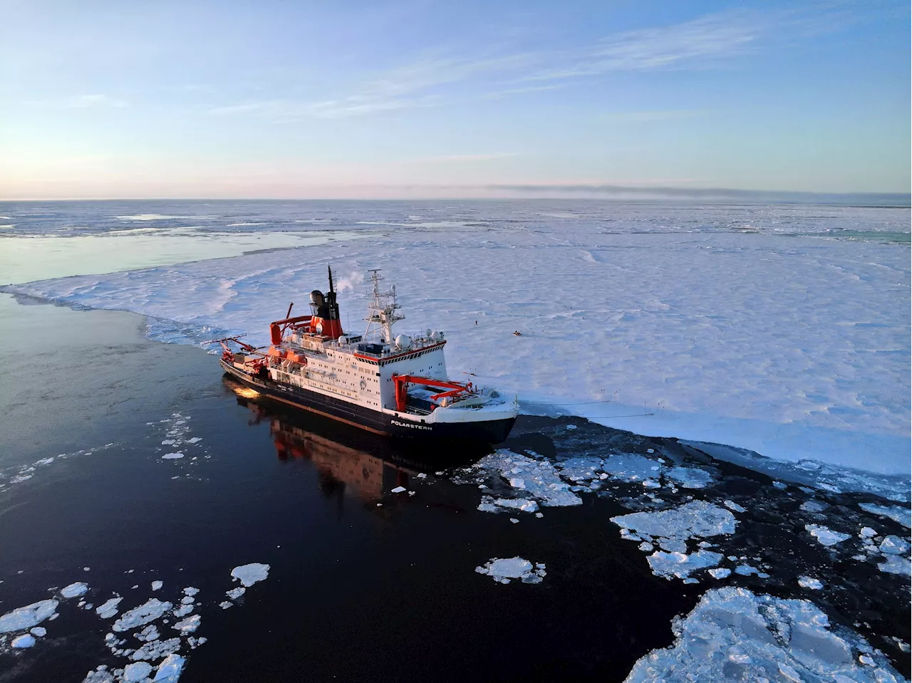 Research vessel provides comprehensive assessment of the changing Central Arctic Ocean