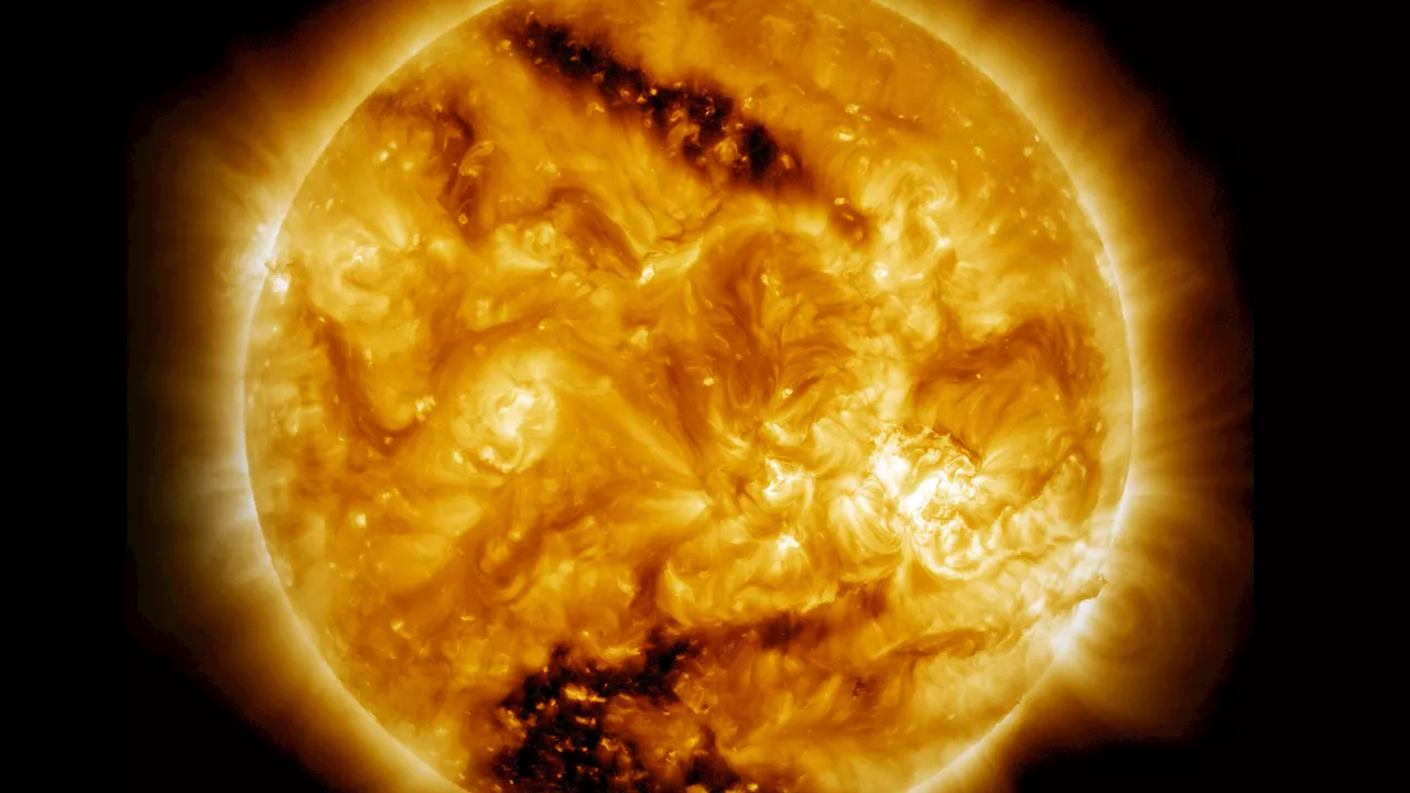 Researchers uncover role of plasma waves in mysterious heating of sun's corona