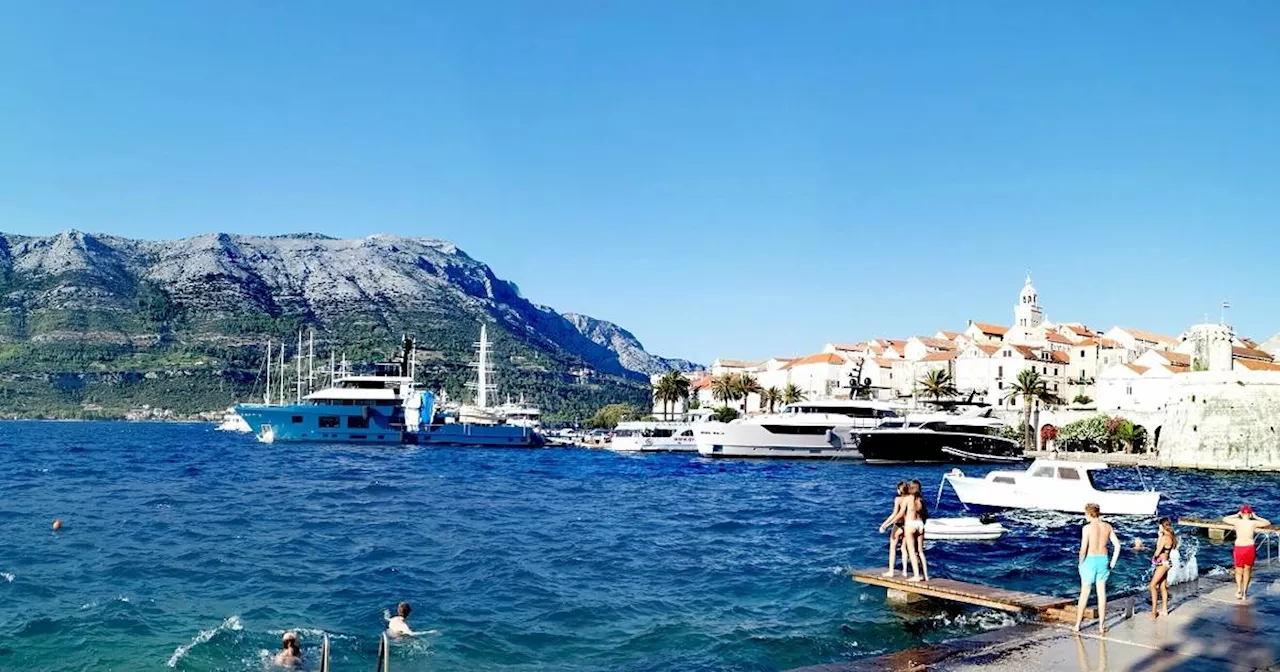 Mit dem Schiff von Kroatien nach Montenegro