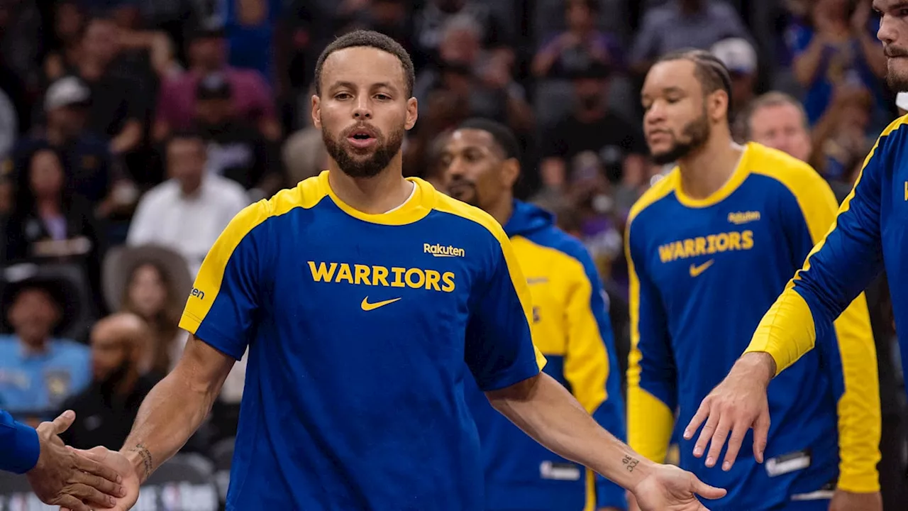 Steph Curry Injury Update After Leaving Warriors-Kings Game