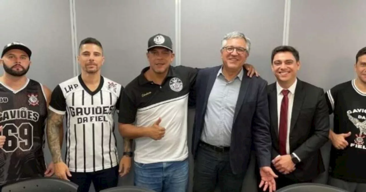 Organizada do Corinthians avança em plano para quitar Neo Química Arena