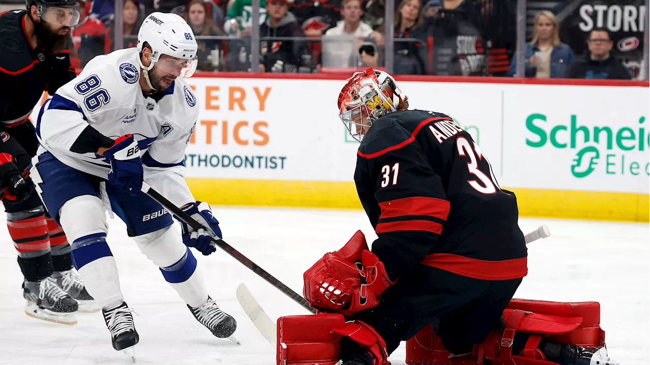 Kucherov scores go-ahead goal, two empty-netters to push Lightning past Hurricanes