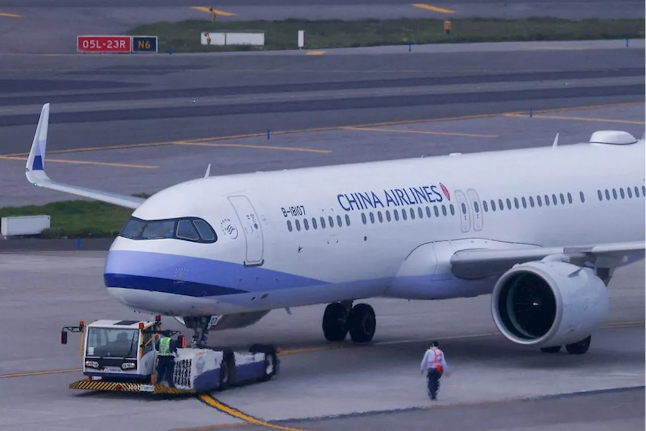 Taiwan's China Airlines says no political pressure on new aircraft order