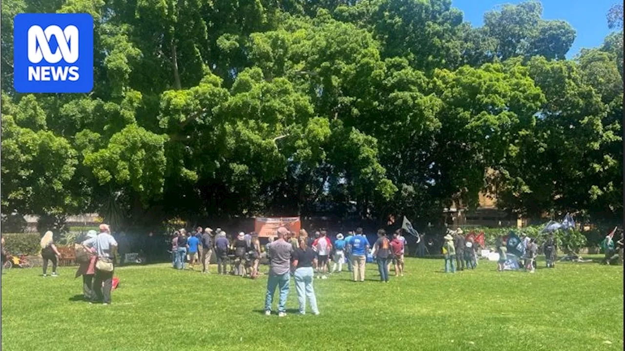 Newcastle rally shows support for traditional owners in fight to stop Santos' Narrabri gas project