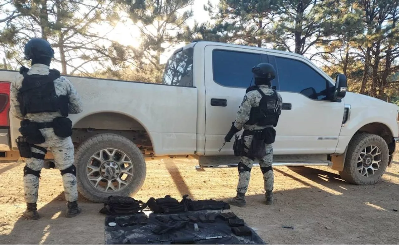 Guardia Nacional y Ejército aseguran armamento en camioneta blindada en Chihuahua; establecen búsqueda de responsables