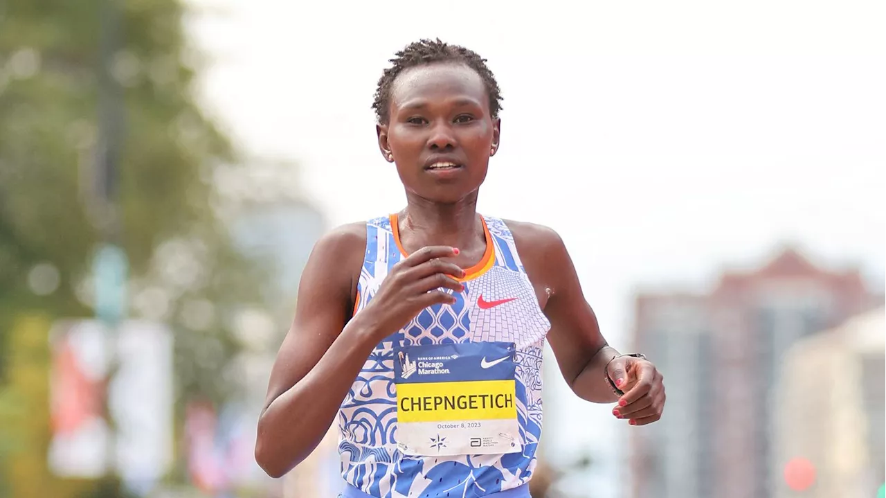 Marathon : la Kényane Ruth Chepngetich pulvérise le record du monde à Chicago et devient la première femme à p