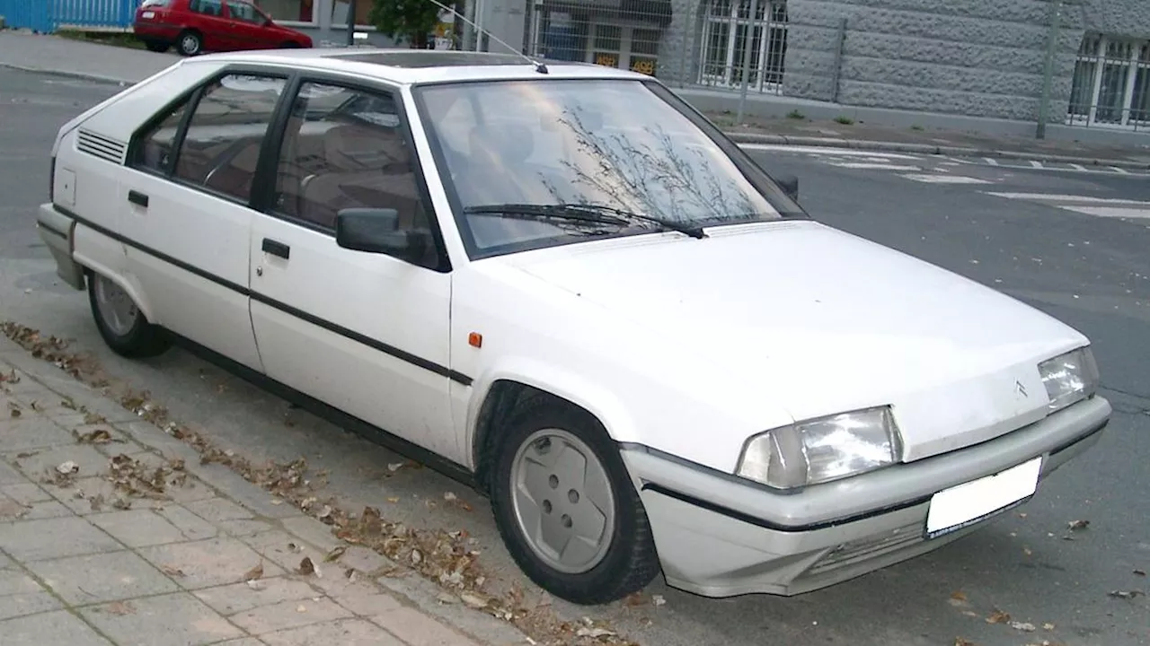 Citroen BX, il design italiano squadrato e i satelliti del volante