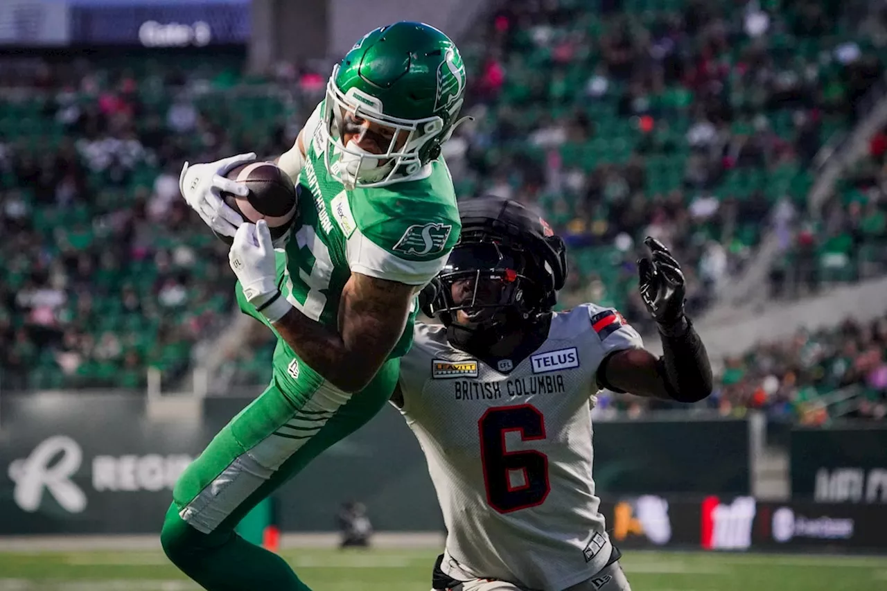 Saskatchewan Roughriders whip B.C. Lions 39-8, clinch home playoff game