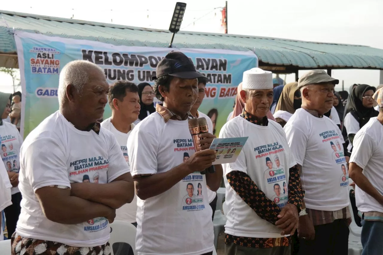 Ratusan Nelayan Tanjung Uma Gabung Relawan Asli Sayang Batam Dukung Ansar-Nyanyang & Amsakar-Li Claudia