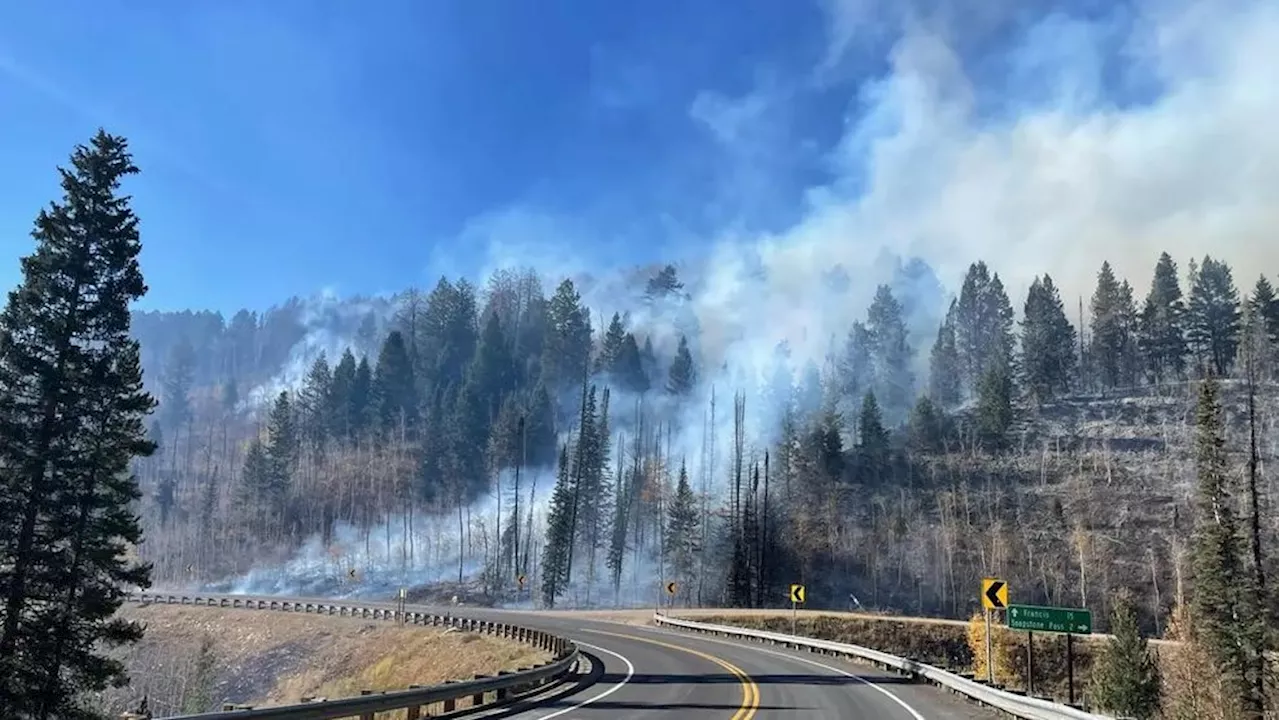 Suppression efforts continue on Yellow Lake Fire, now mapped at more than 26,000 acres