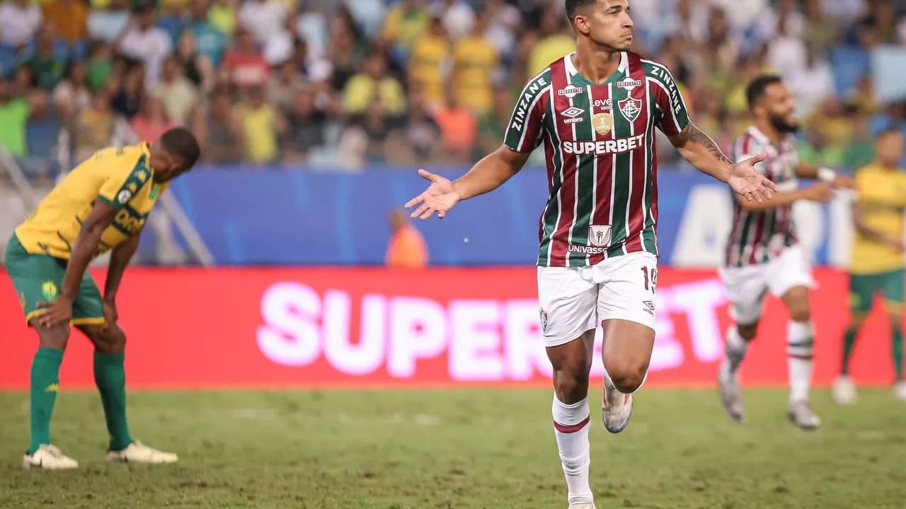 Kauã Elias, do Fluminense, desperta interesse de clube espanhol