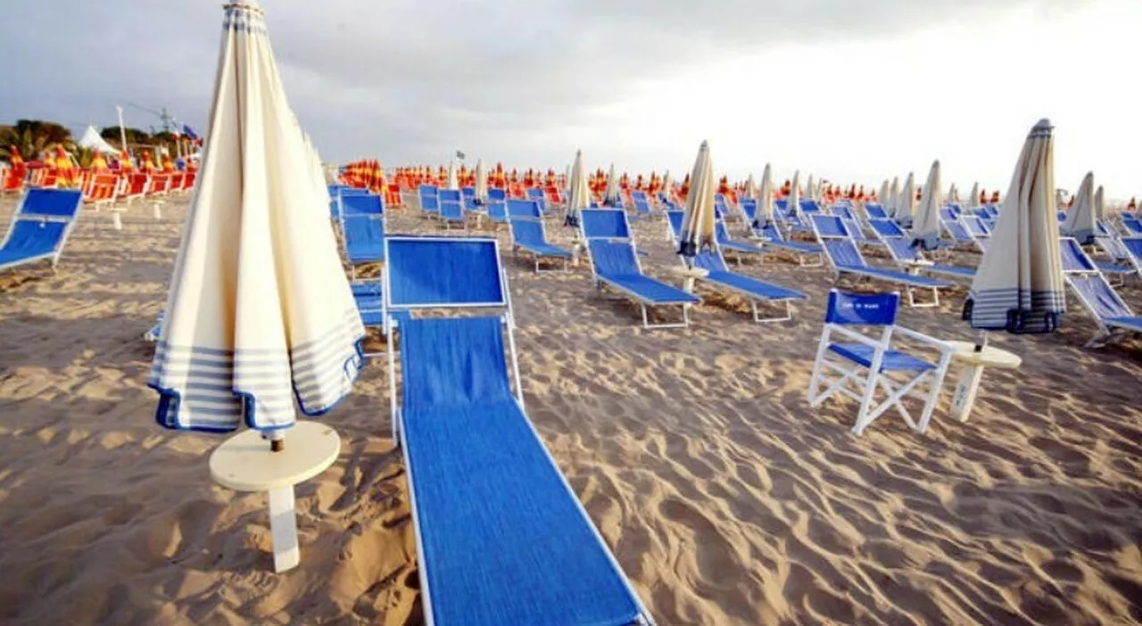 Balneari, dal nodo degli indennizzi a una norma speciale per gli hotel fronte spiaggia: il governo studia la s