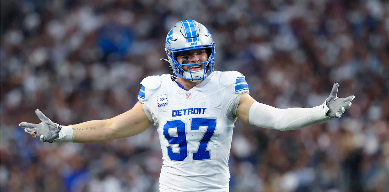 Lions' Aidan Hutchinson appears to suffer severe leg injury vs. Cowboys