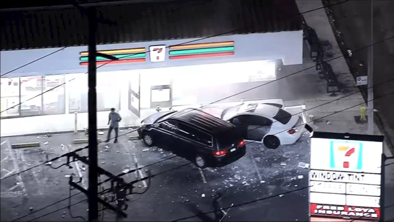 Pursuit driver crashes into multiple vehicles, 7-Eleven store in South Gate