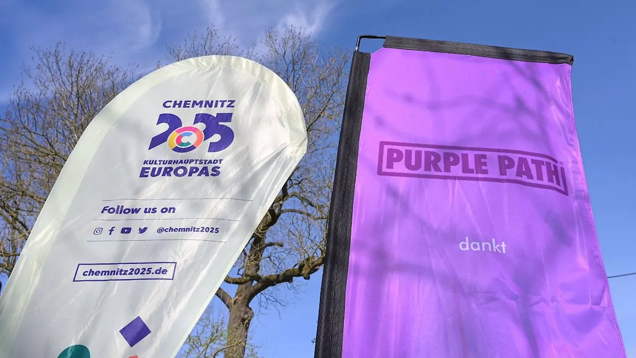 Sachsen: Kunstwerk für Projekt 'Purple Path' in Stollberg eingeweiht