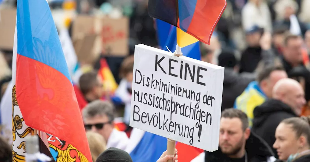 Köln: Organisatoren von Pro-Russland-Demo beklagen Einreiseverbot