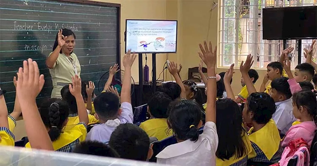 Philippines Ends Use of Mother Tongue in Early Education