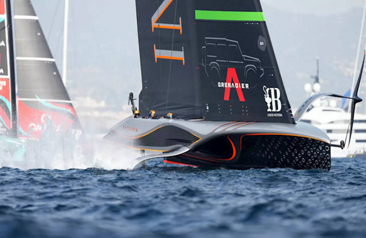 Race 4 abandoned after New Zealand breeze into 3-0 lead in America's Cup