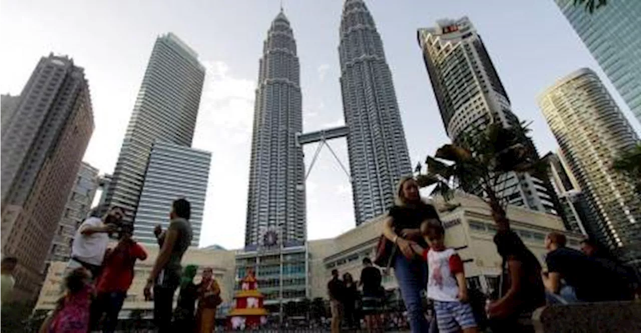 Foreign travellers say KL is “more American” than M’sian