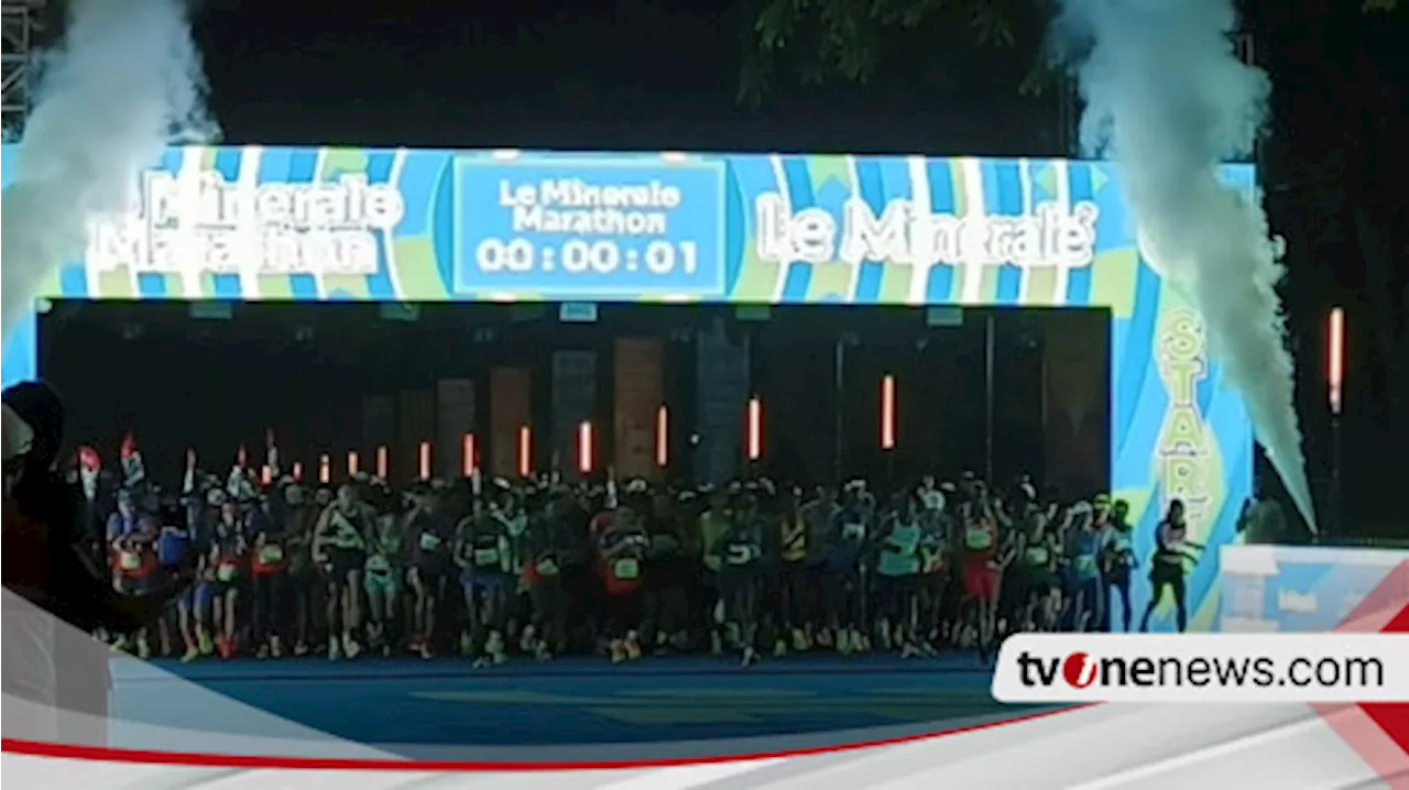 Ribuan Pelari Semarak Kelilingi Jakarta hingga Monumen Nasional di Jakarta Running Festival 2024 Race Day Kedua