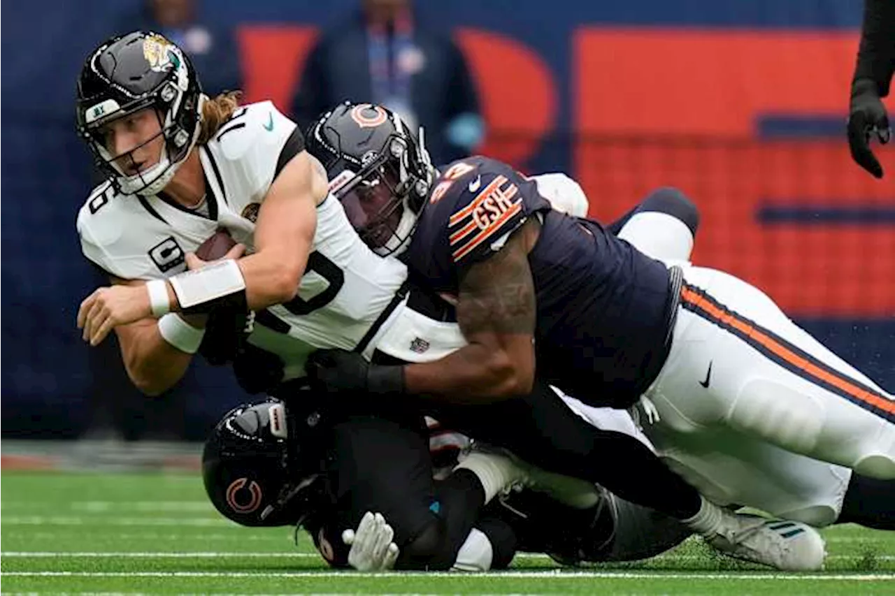 Halftime update: Bears in control over Jaguars in London