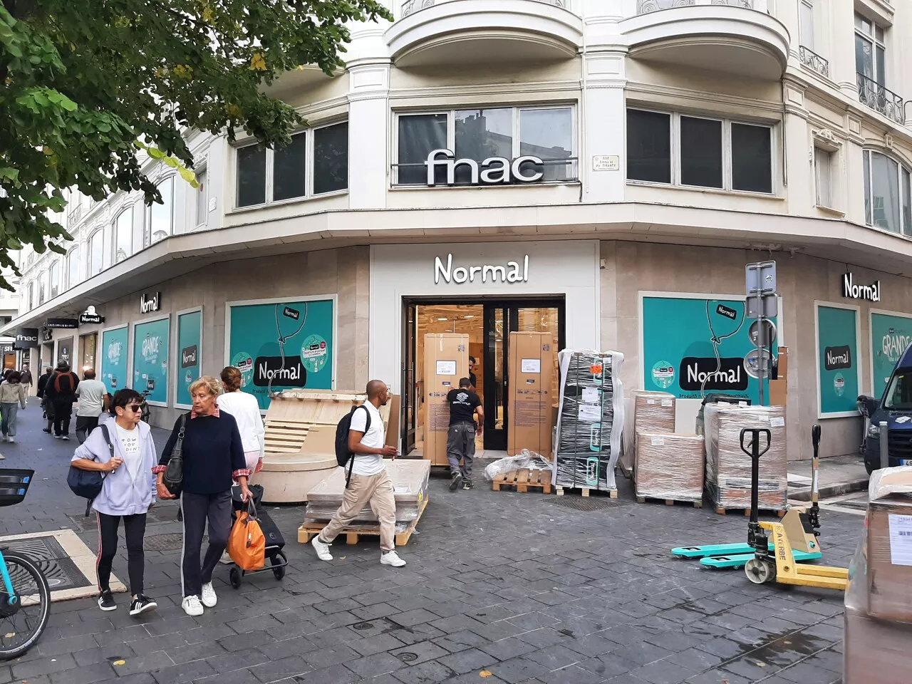 Commerce à Nice : pourquoi ces deux magasins Normal ouvrent côte à côte ?