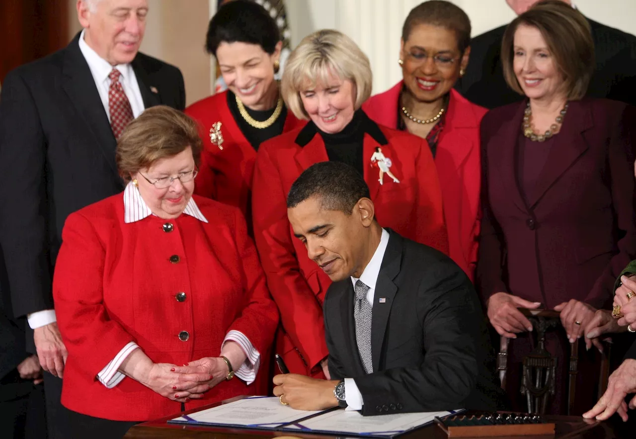 Obama pays tribute to Lilly Ledbetter: ‘This grandmother from Alabama kept on fighting’