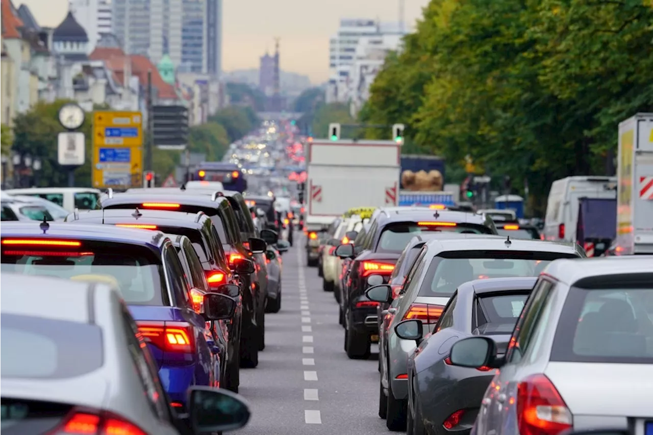 Biden-Besuch am Freitag in Berlin: Wieder Verkehrschaos – Sperrungen und Ausfälle