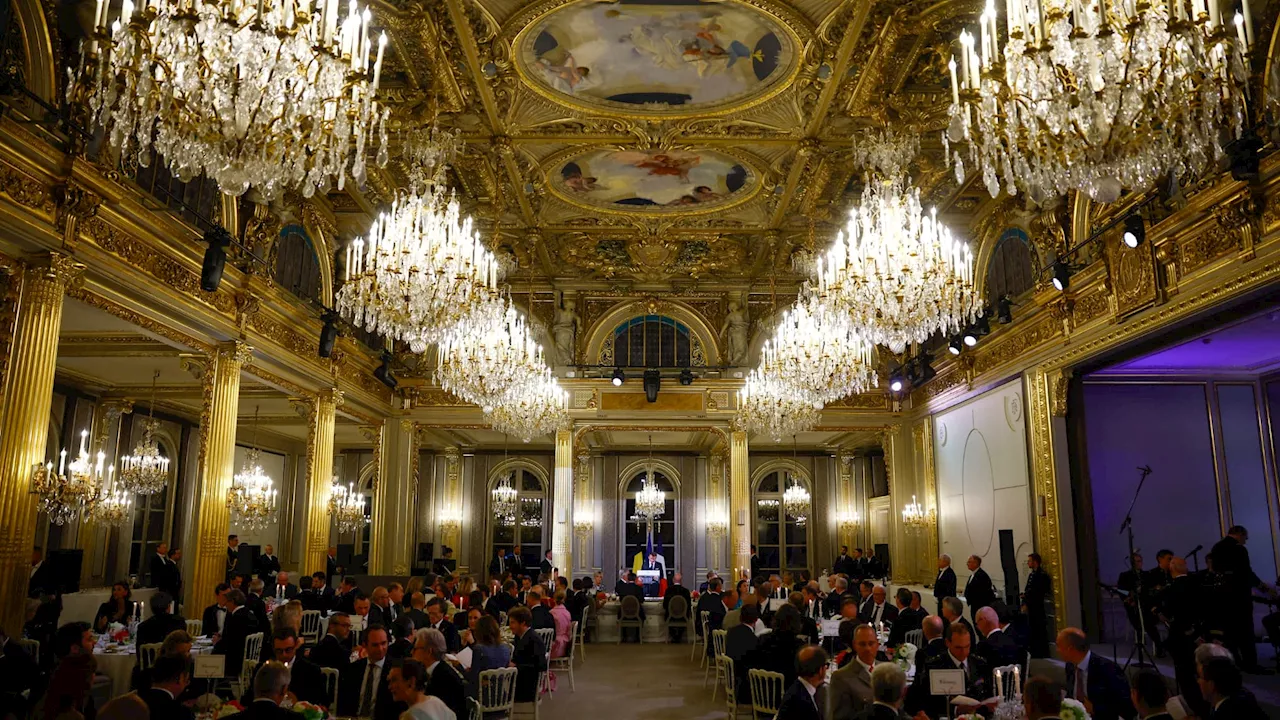 Visite du couple royal belge en France: les images du dîner à l'Élysée